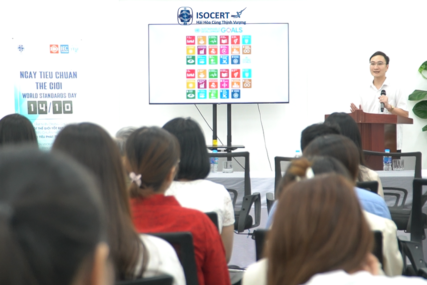 Ông Vũ Hoàng Tuấn - Giám đốc ISOCERT phát biểu khai mạc chương trình