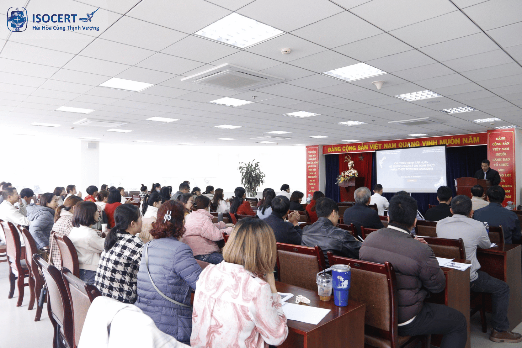 ISOCERT Tập Huấn Đánh Giá Viên Nội Bộ Hệ Thống Quản Lý An Toàn Thực Phẩm Theo Tiêu Chuẩn ISO 22000