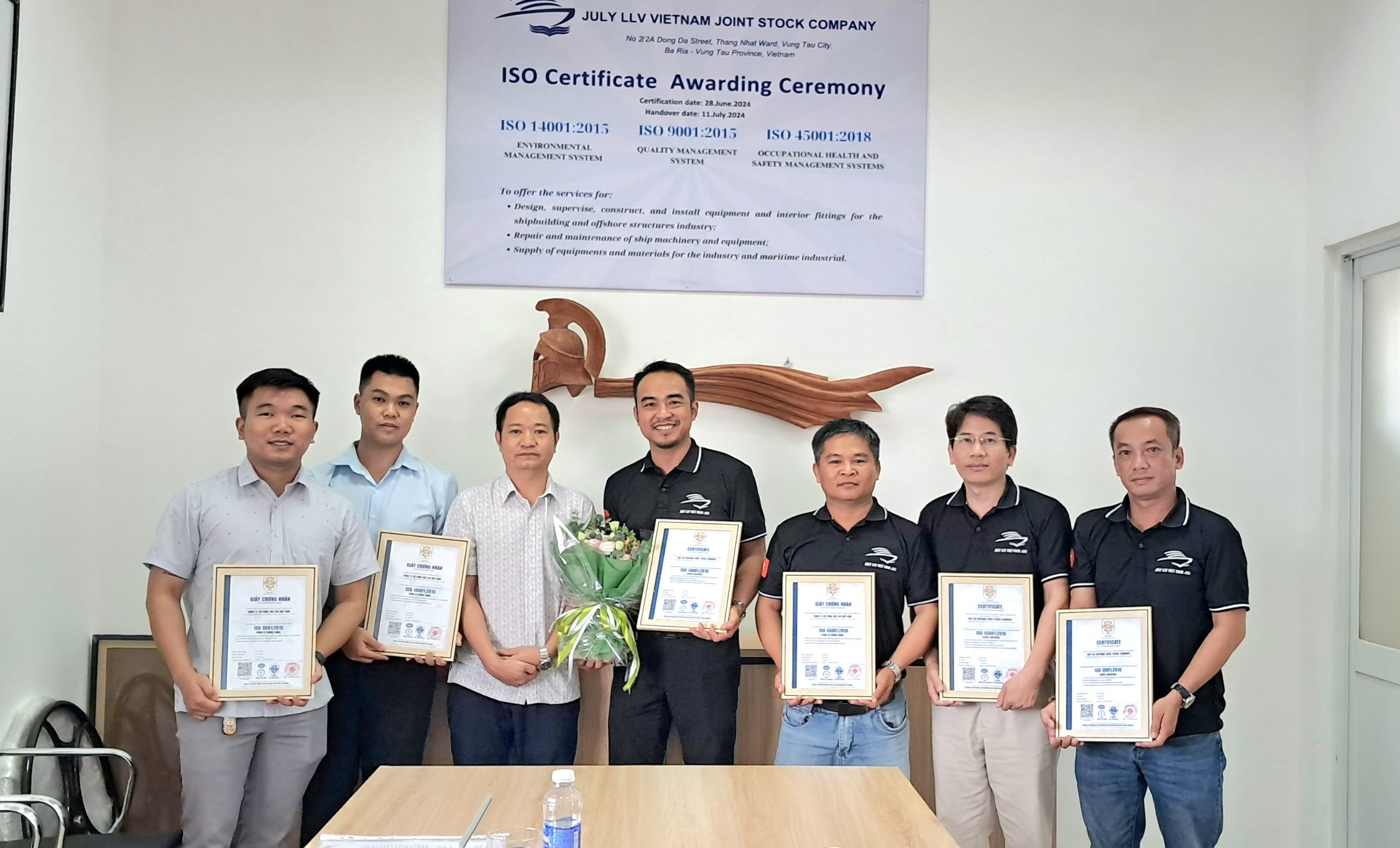 ISOCERT Trao Chứng Nhận ISO 9001, ISO 14001 và ISO 45001 Cho July LLV Việt Nam